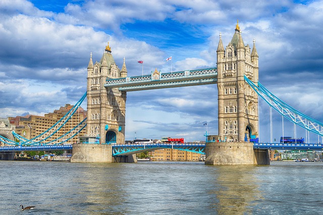 communication basics course London classroom